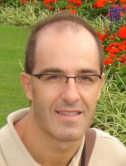 Mikel Larrea
