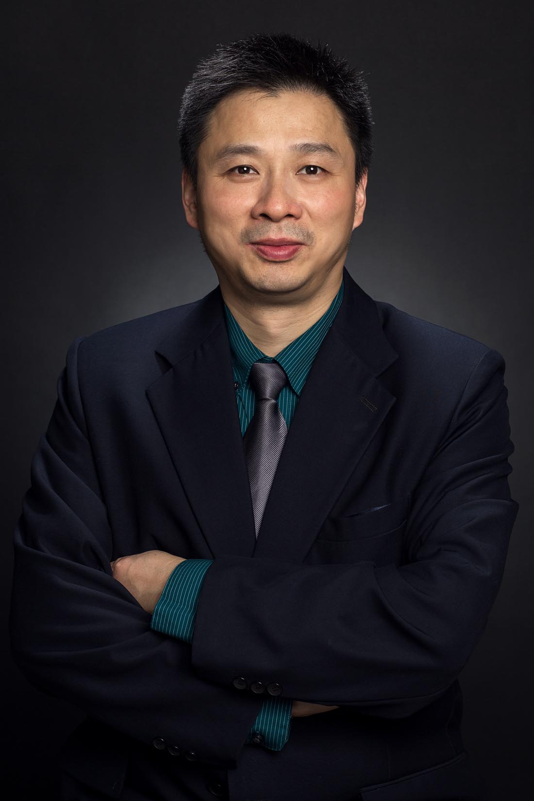 Xinjin Luo