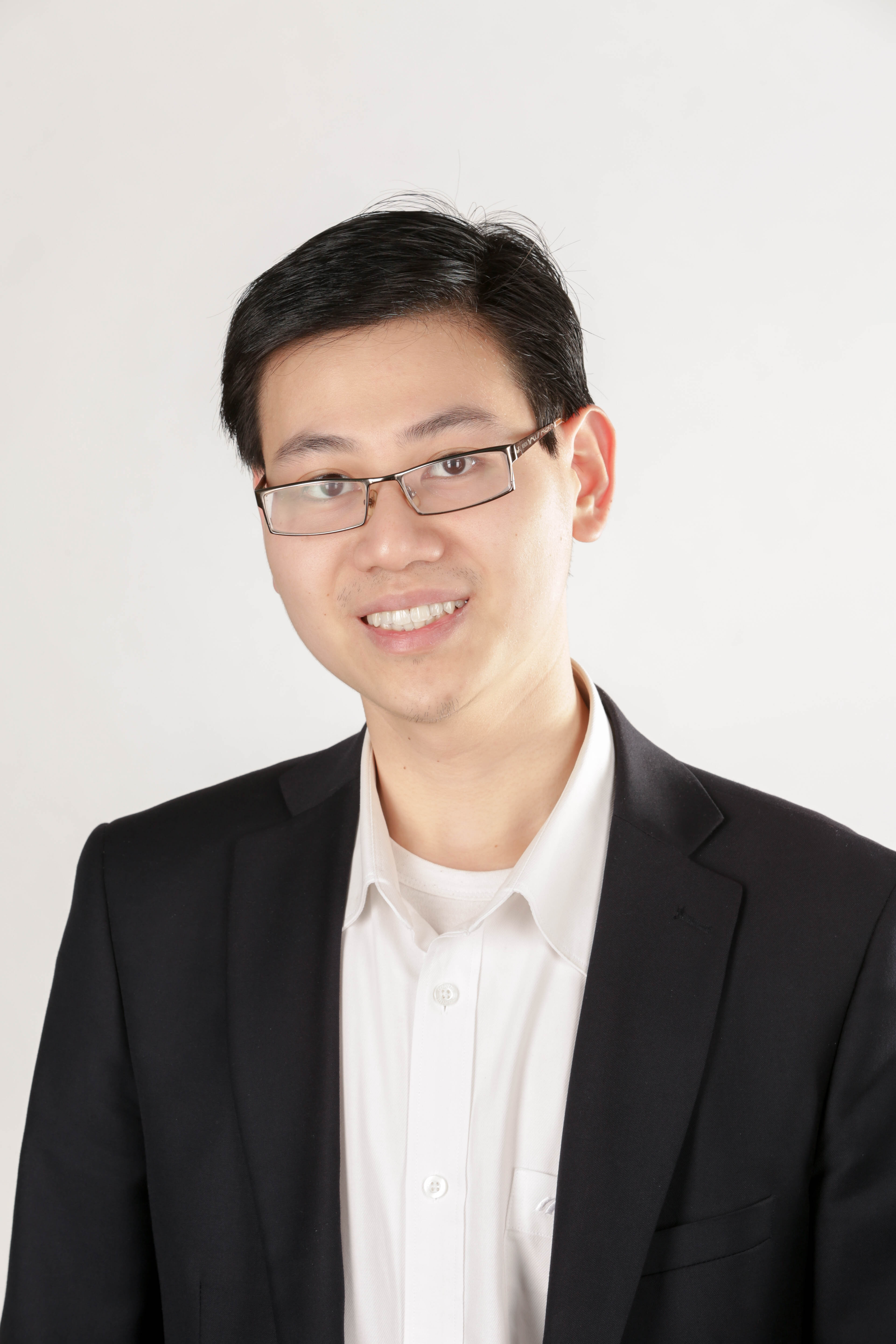 Khoi-Nguyen Tran