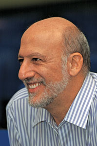 Esper A. Cavalheiro