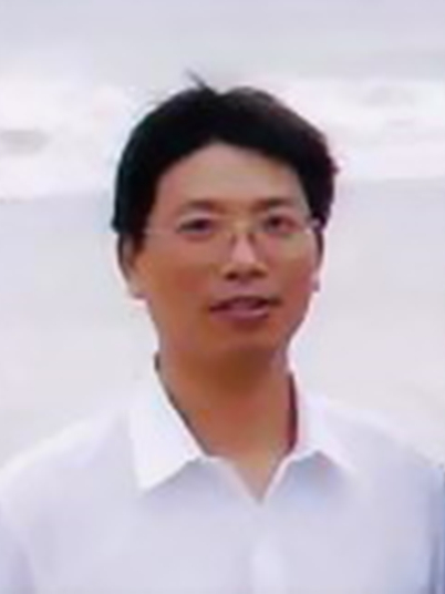 Jinfeng Yang