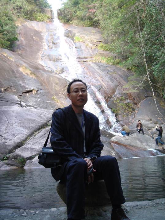 Guojun Mao