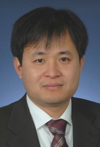 Donggang Liu