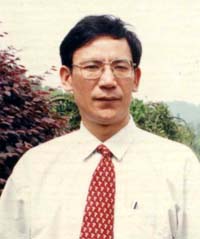 Kelong Huang