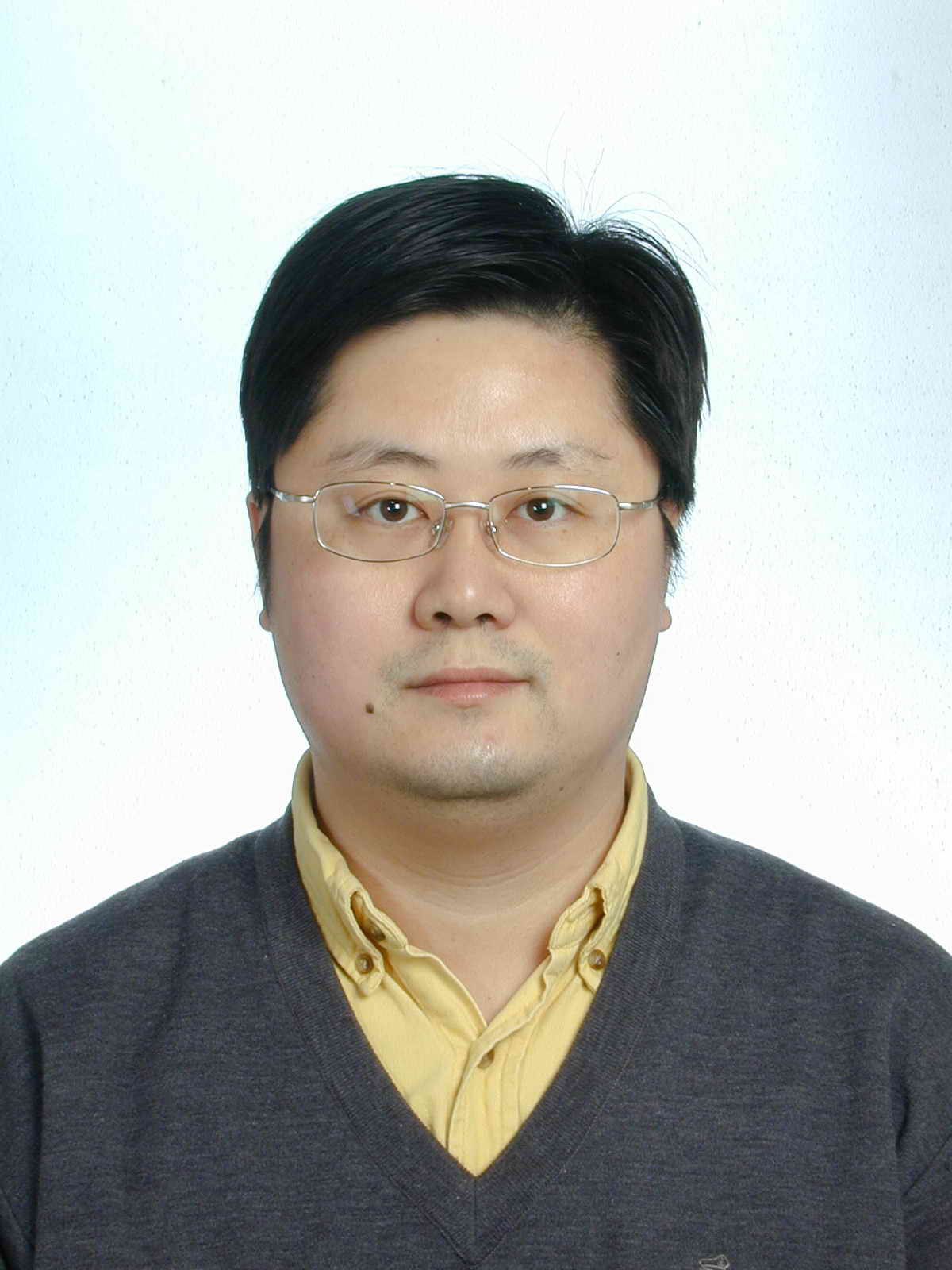Yuzhong Sun