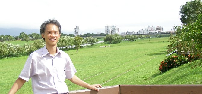 Wee Kheng Leow