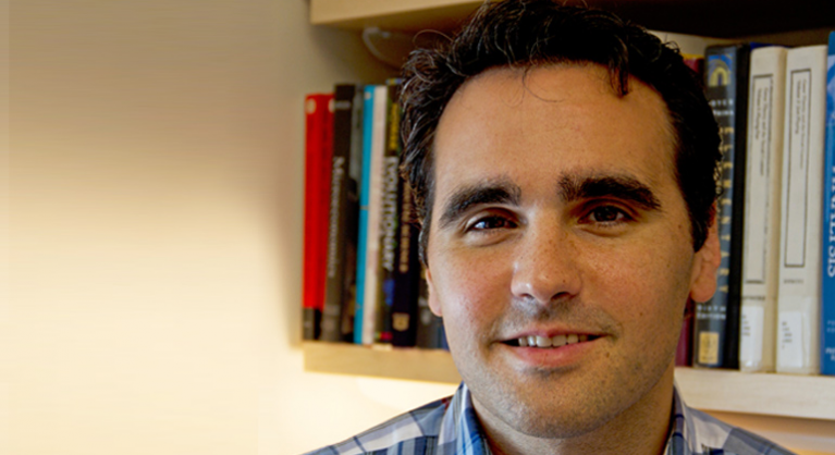 Damon Centola