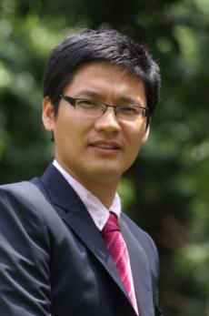 Peiguang Yan