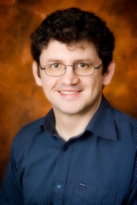 Roberto G. Abraham